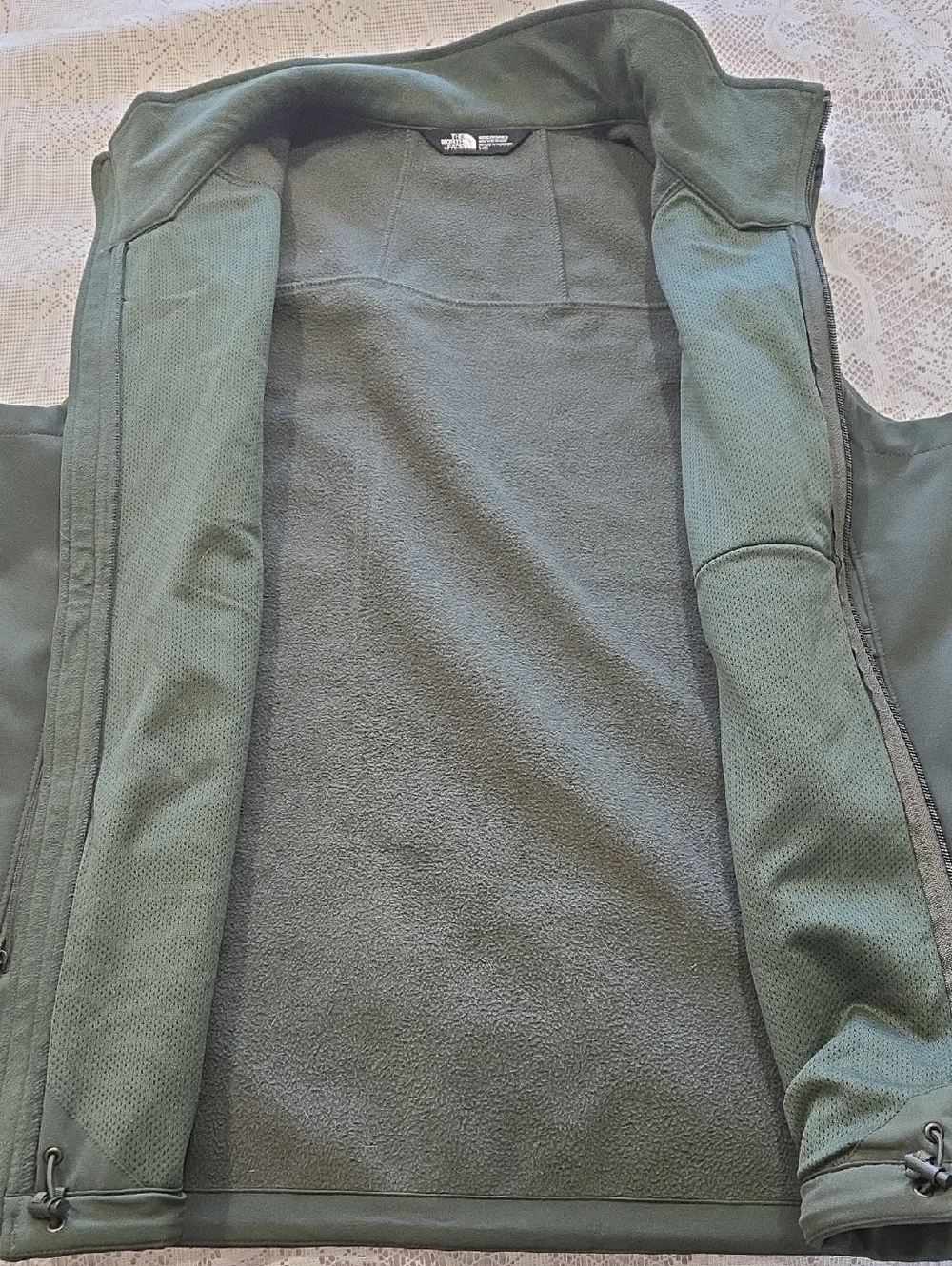 Men’s North Face Green Golf Warm Weather Vest Sz Large